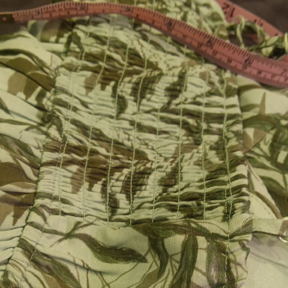 NEW! Trixxi Green Leafy Tie Front Flowy Mini Dress With Tiered Skirt - Picture 11 of 12